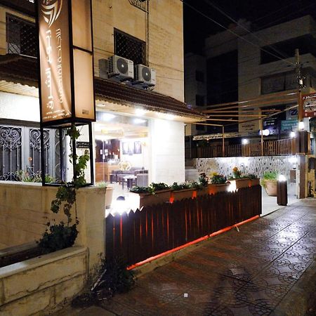 Robou Al Sharq Aparthotel Αμμάν Εξωτερικό φωτογραφία